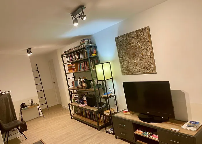 Apartamento Y Habitacion Doble Independiente A 10 Minutos De Centro De Granada