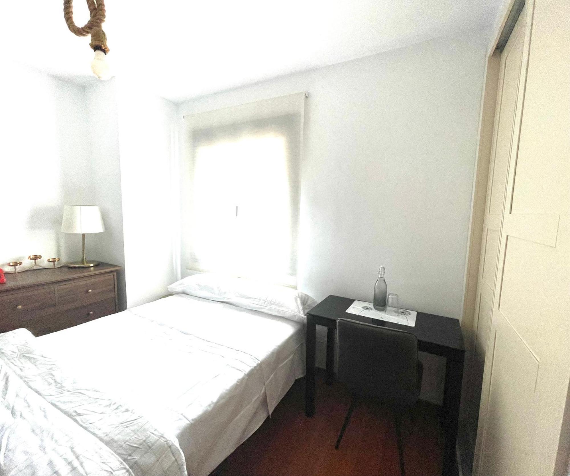 Y Doble Independiente A 10 Minutos De Centro De Apartament *