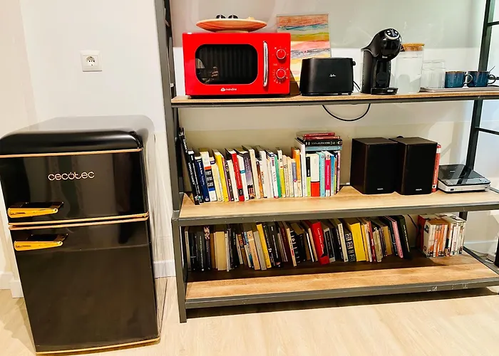 Apartamento Y Habitacion Doble Independiente A 10 Minutos De Centro De Granada